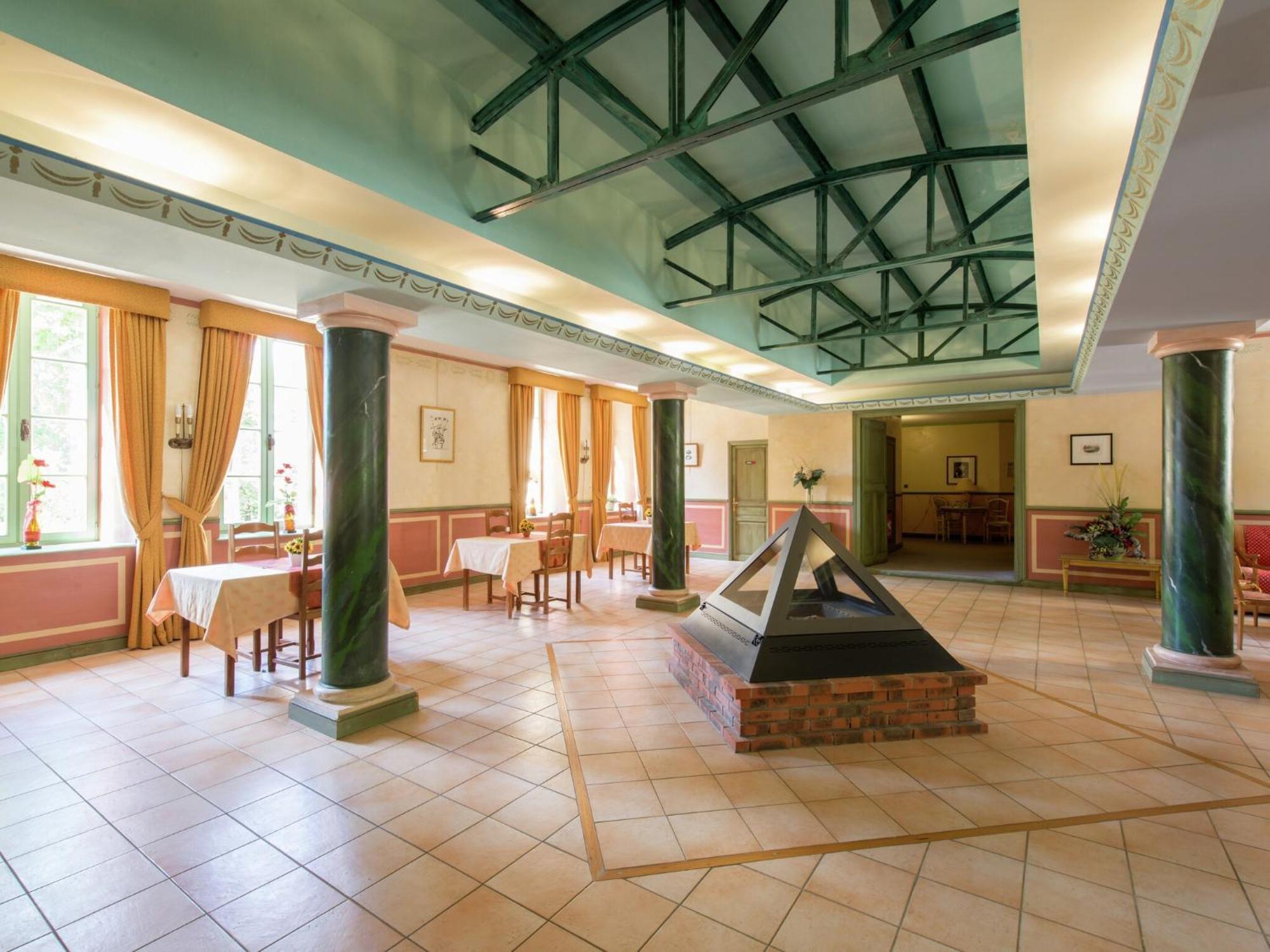 Cozy Apartment With Swimming Pool Terrace Garden Parking Montbrun-les-Bains Exterior foto